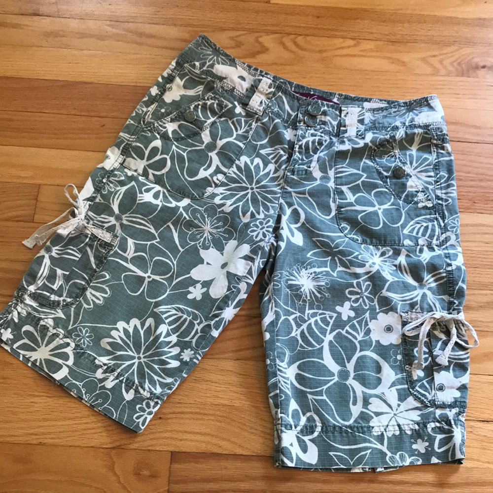Gloria Vanderbilt Shorts